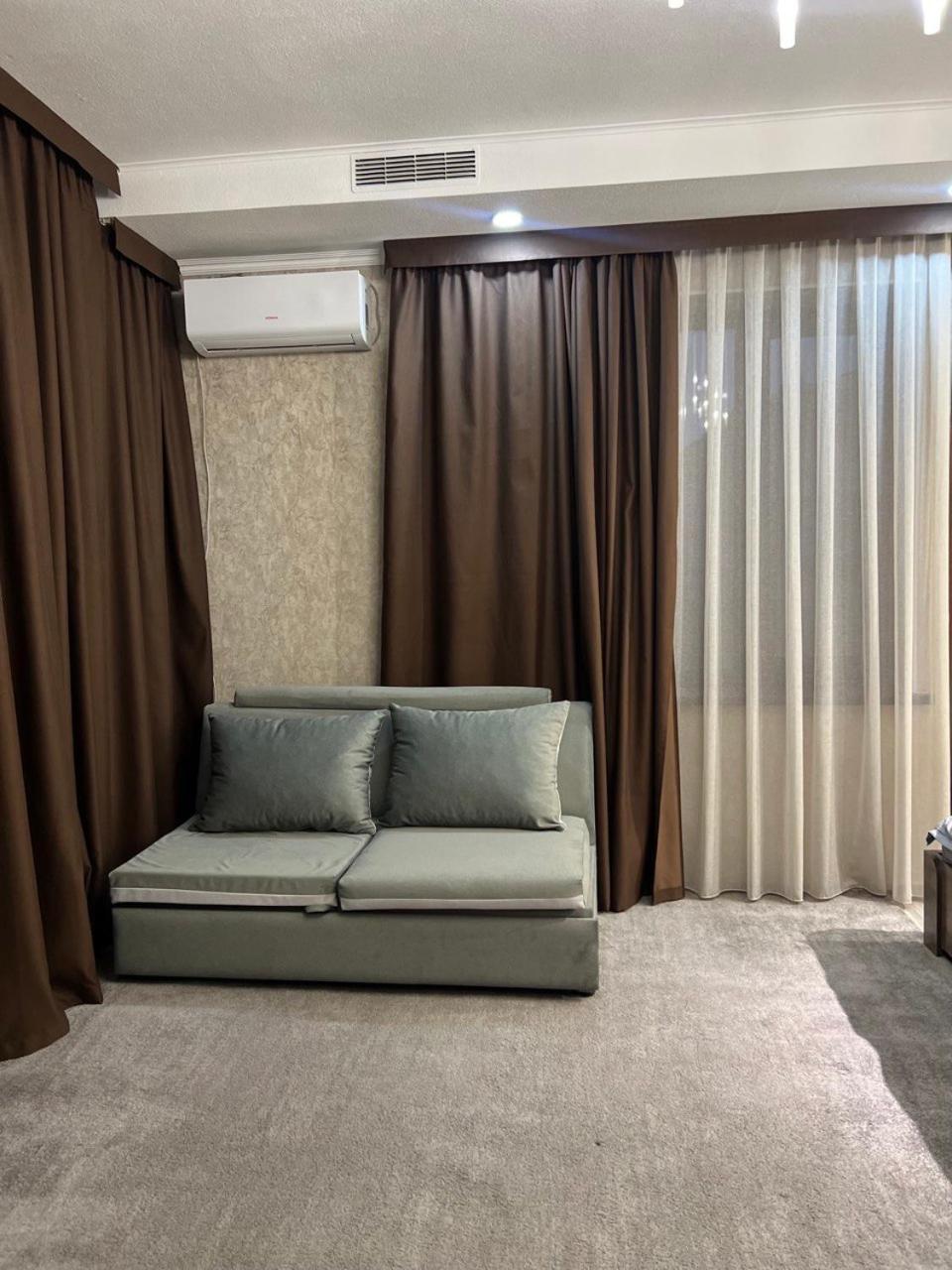 Cube House Osh Otel Dış mekan fotoğraf
