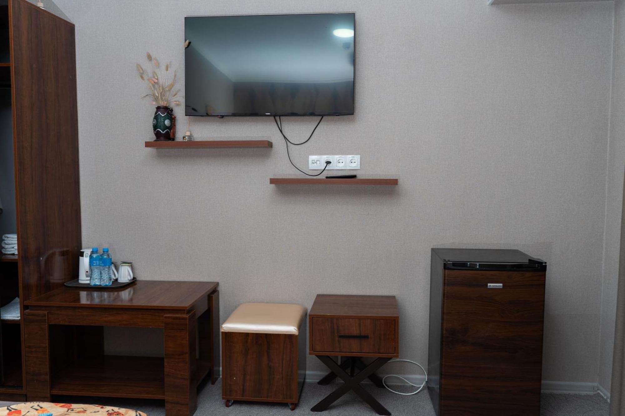 Cube House Osh Otel Dış mekan fotoğraf