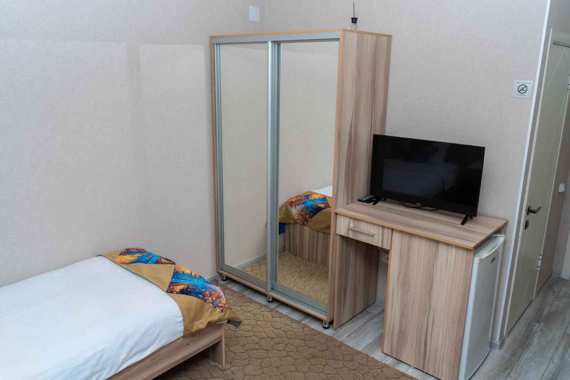 Cube House Osh Otel Dış mekan fotoğraf