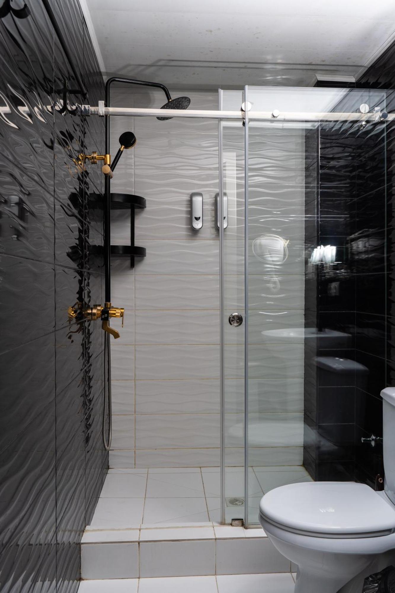 Cube House Osh Otel Dış mekan fotoğraf