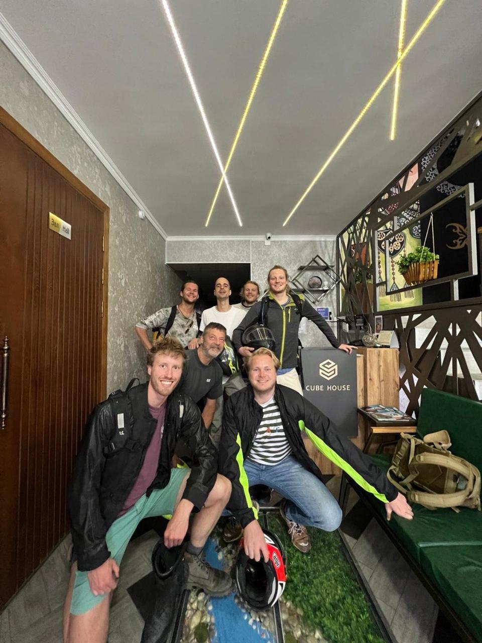Cube House Osh Otel Dış mekan fotoğraf